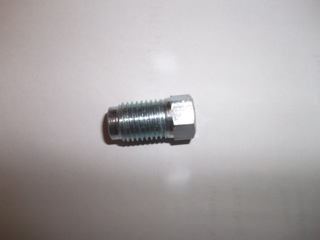 Fuel pipe nut to tank (saloon / van)