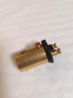Bulb holder for LL08 front indicator casting